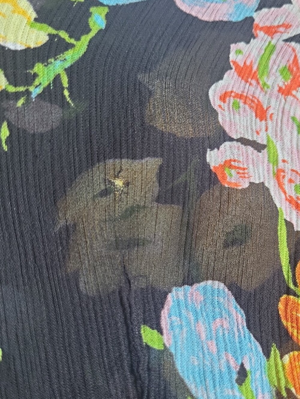 Moschino Black Floral Wilder Kind Short-Sleeve Sheer Airy Blouse - Picture 15 of 16